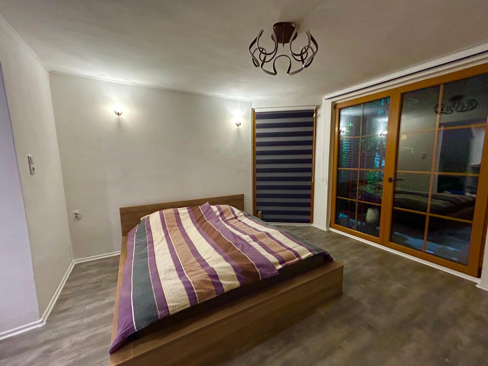 Peaceful Pleasure & Free Private Parking Apartment *